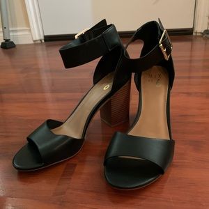 Mix No. 6 Taci Platform Sandal